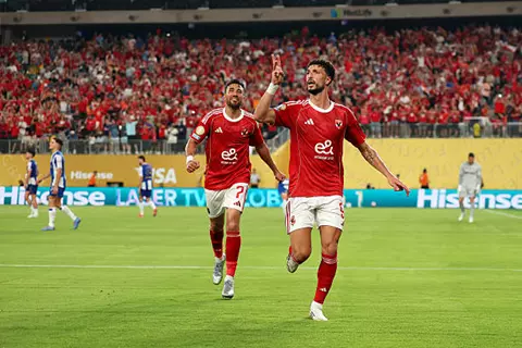 فيفا يكشف.. ملحمة الأهلي وبورتو ضمن 5 مباريات لا تنسى في المونديال